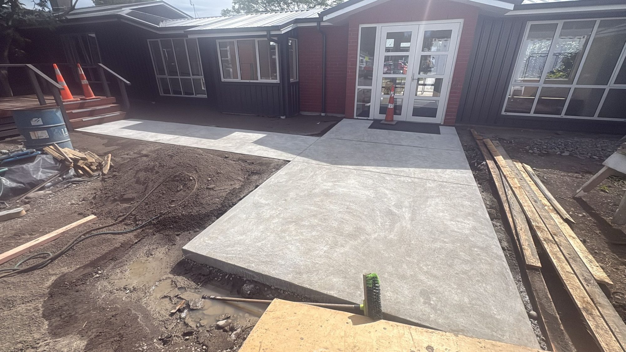 Foundation works at the Salvation Army project
